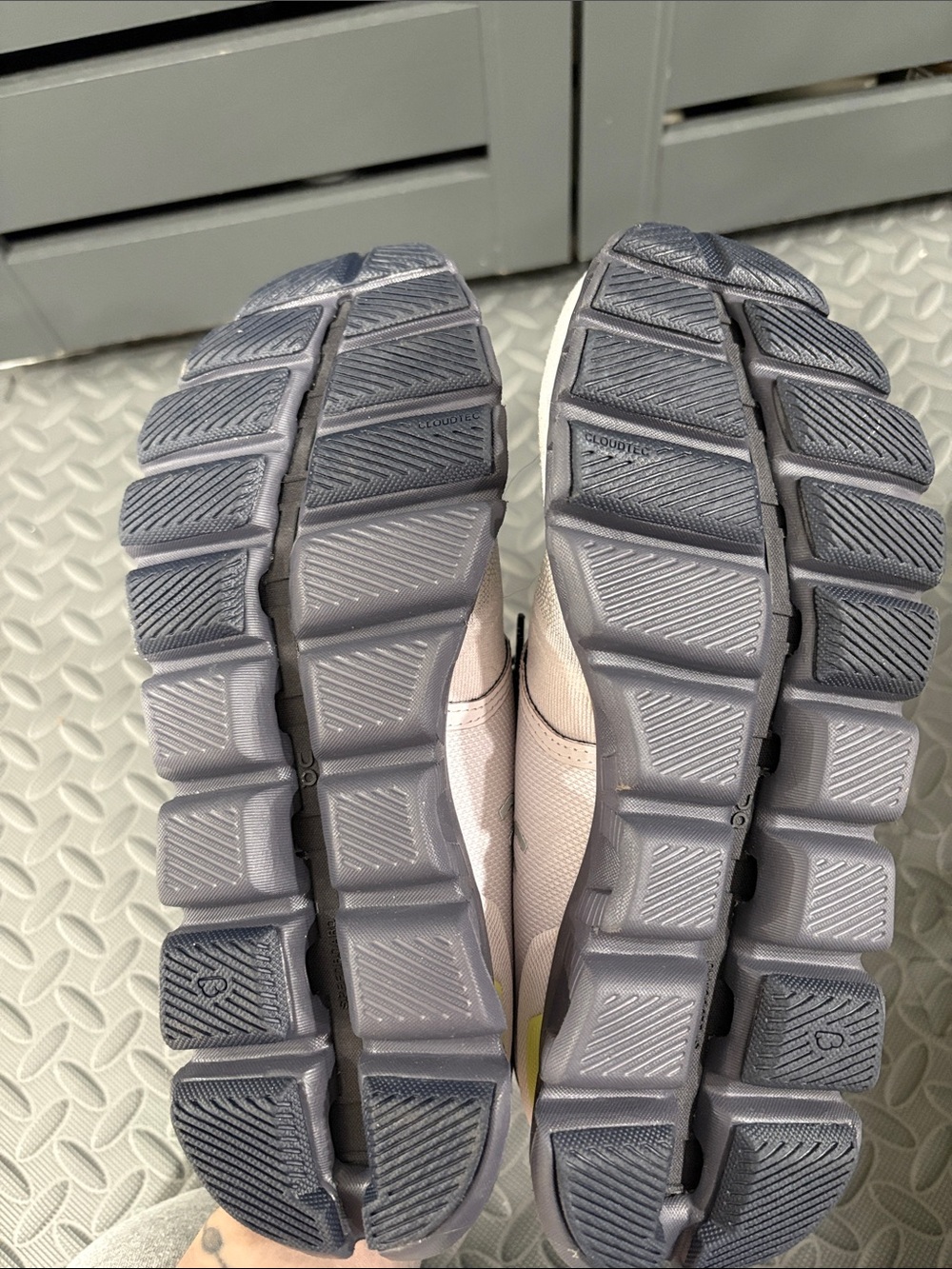 On Cloudwomen Lightweight White Athletic Running Shoes - Picture 2 of 3